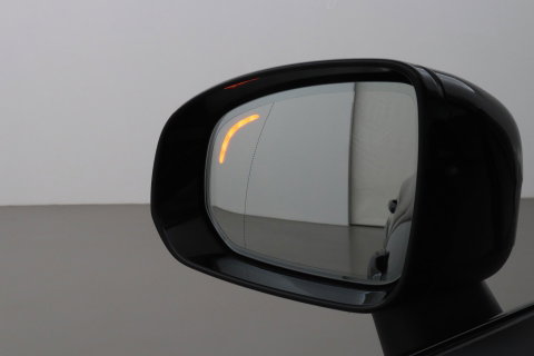 Volvo XC60 T8 Plug-in hybrid Ultra Black Edition | HEICO Sportiv | Luchtvering | Bowers&Wilkins | Panoramadak | Head-Up
