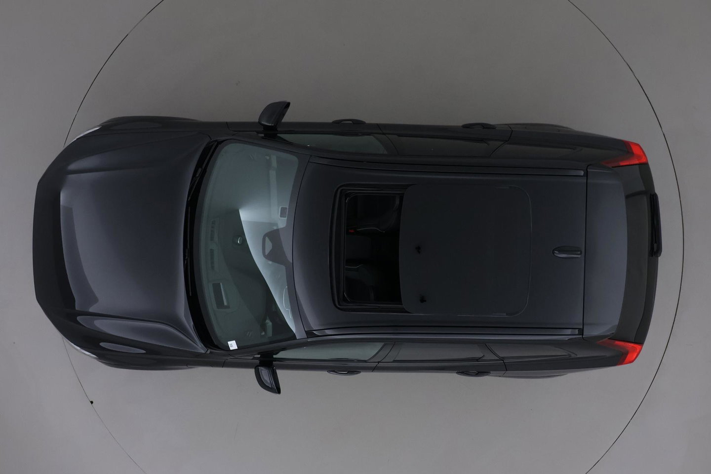 Volvo XC60 T8 Plug-in hybrid Ultra Black Edition | HEICO Sportiv | Luchtvering | Bowers&Wilkins | Panoramadak | Head-Up