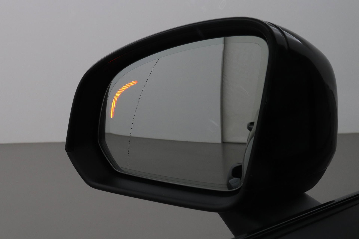 Volvo XC40 T5 Recharge R-Design | Panoramadak | 360° Camera | harman/kardon | Trekhaak