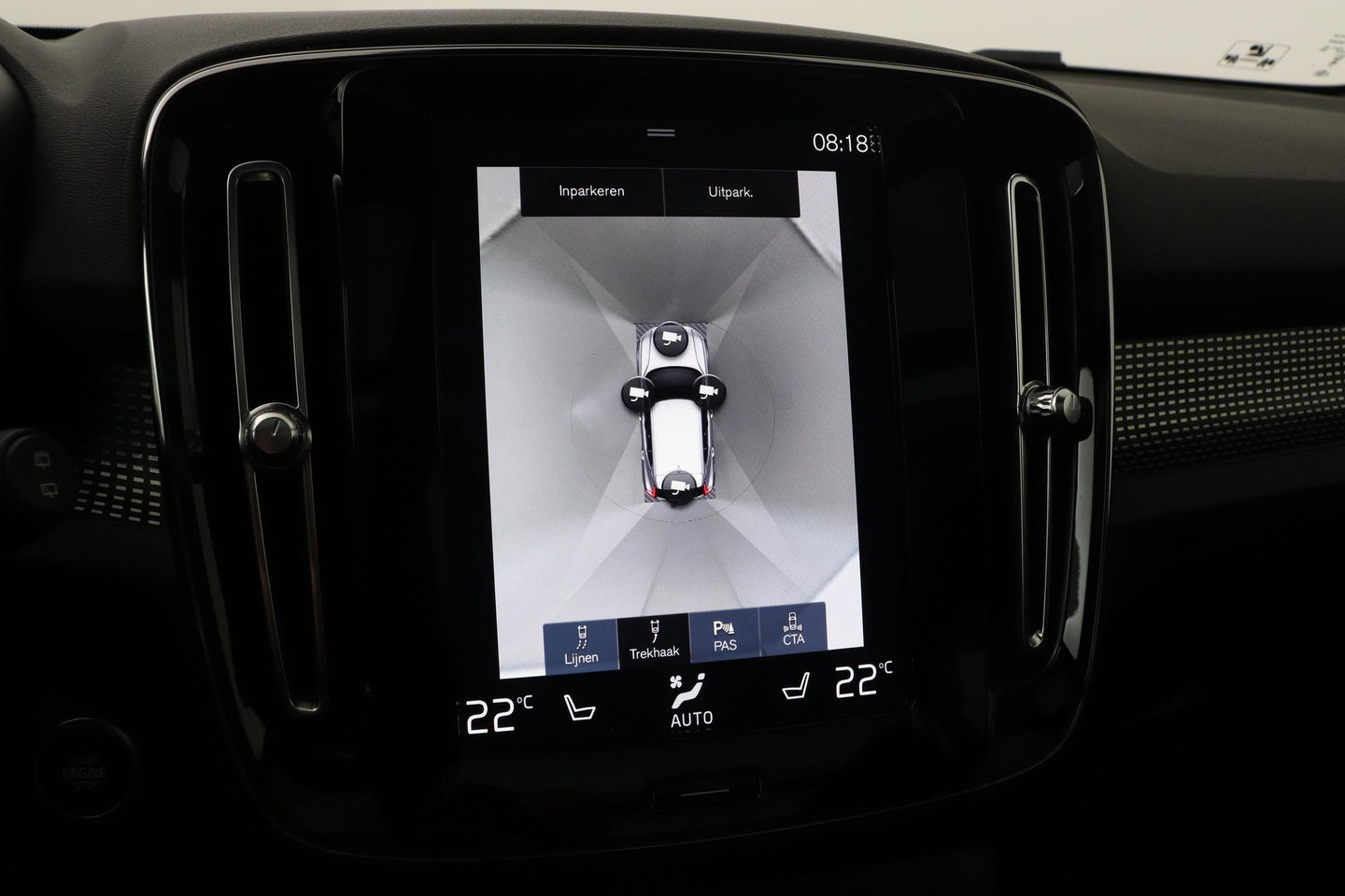 Volvo XC40 T5 Recharge R-Design | Panoramadak | 360° Camera | harman/kardon | Trekhaak