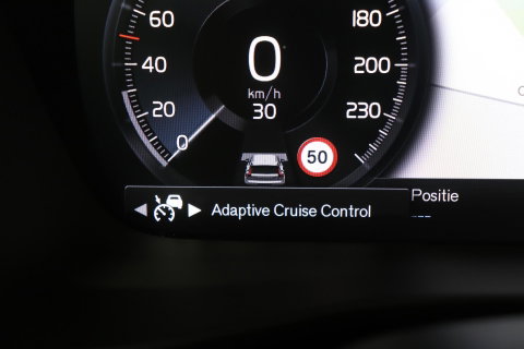 Volvo XC40 T5 Recharge R-Design | Panoramadak | 360° Camera | harman/kardon | Trekhaak