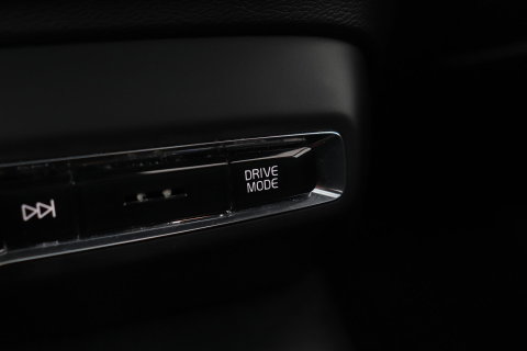 Volvo XC40 T5 Recharge R-Design | Panoramadak | 360° Camera | harman/kardon | Trekhaak