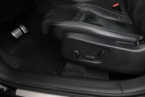 Volvo XC40 T5 Recharge R-Design | Panoramadak | 360° Camera | harman/kardon | Trekhaak