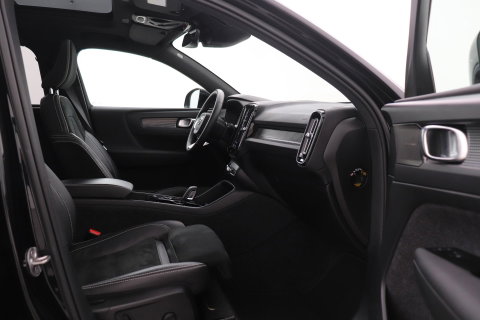 Volvo XC40 T5 Recharge R-Design | Panoramadak | 360° Camera | harman/kardon | Trekhaak