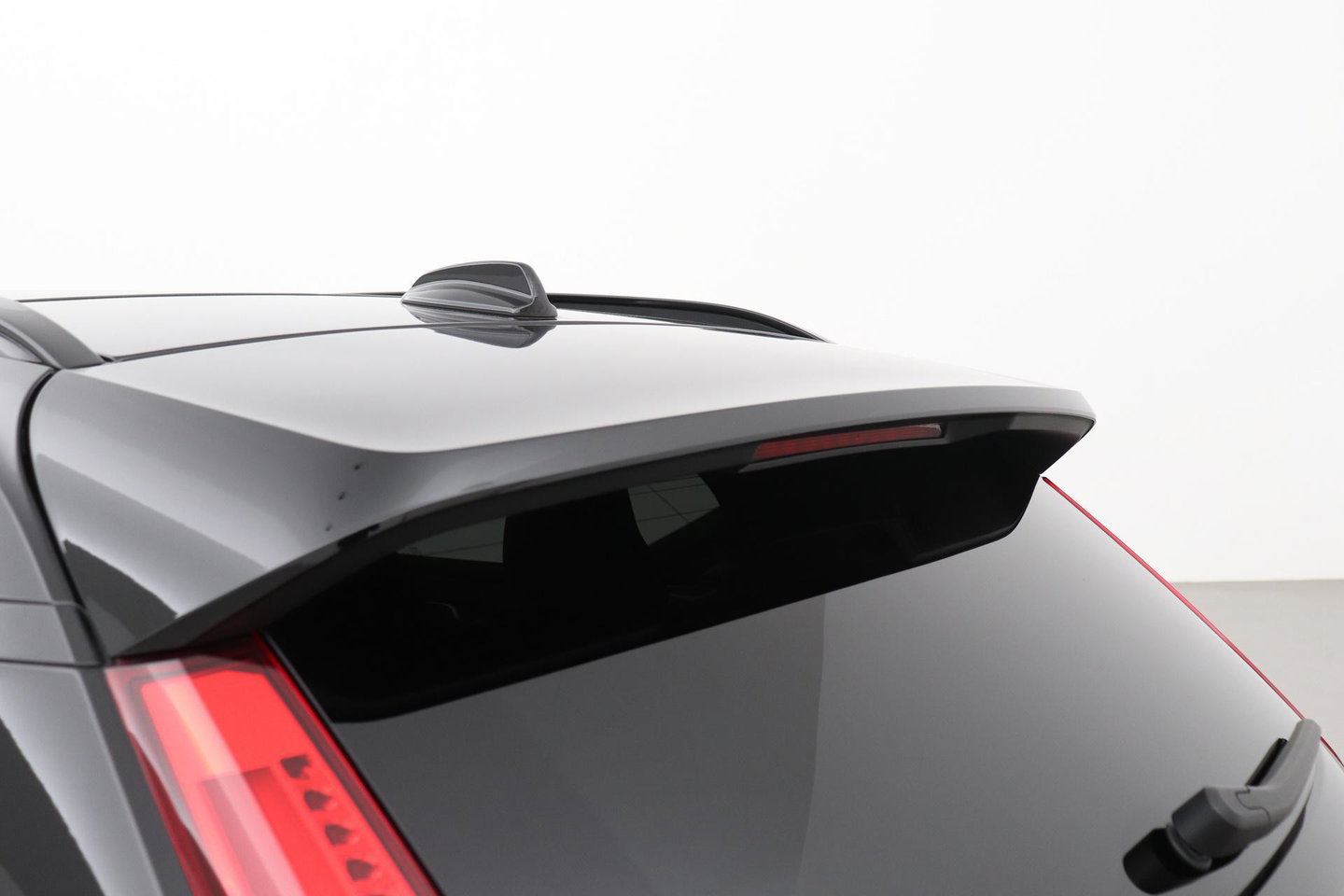 Volvo XC40 T5 Recharge R-Design | Panoramadak | 360° Camera | harman/kardon | Trekhaak