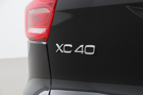 Volvo XC40 T5 Recharge R-Design | Panoramadak | 360° Camera | harman/kardon | Trekhaak