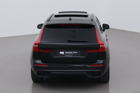 Volvo XC60 T6 Plug-in hybrid Ultra Black Edition | ACC | Luchtvering | Trekhaak | Bowers&Wilkins | 360° Camera | Stoelmassage | Panoramadak | Head-Up