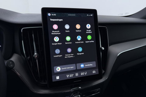 Volvo XC60 T8 Plug-in hybrid Plus Black Edition | ACC | Panoramdak | Head-Up | Trekhaak | Harman/Kardon | 360° Camera | 21 Inch
