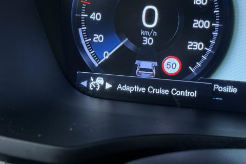 Volvo V60 2.0 T4 Inscription | ACC | Harman/Kardon | Camera | Stoelverwarming | Memory | Leder | BLIS