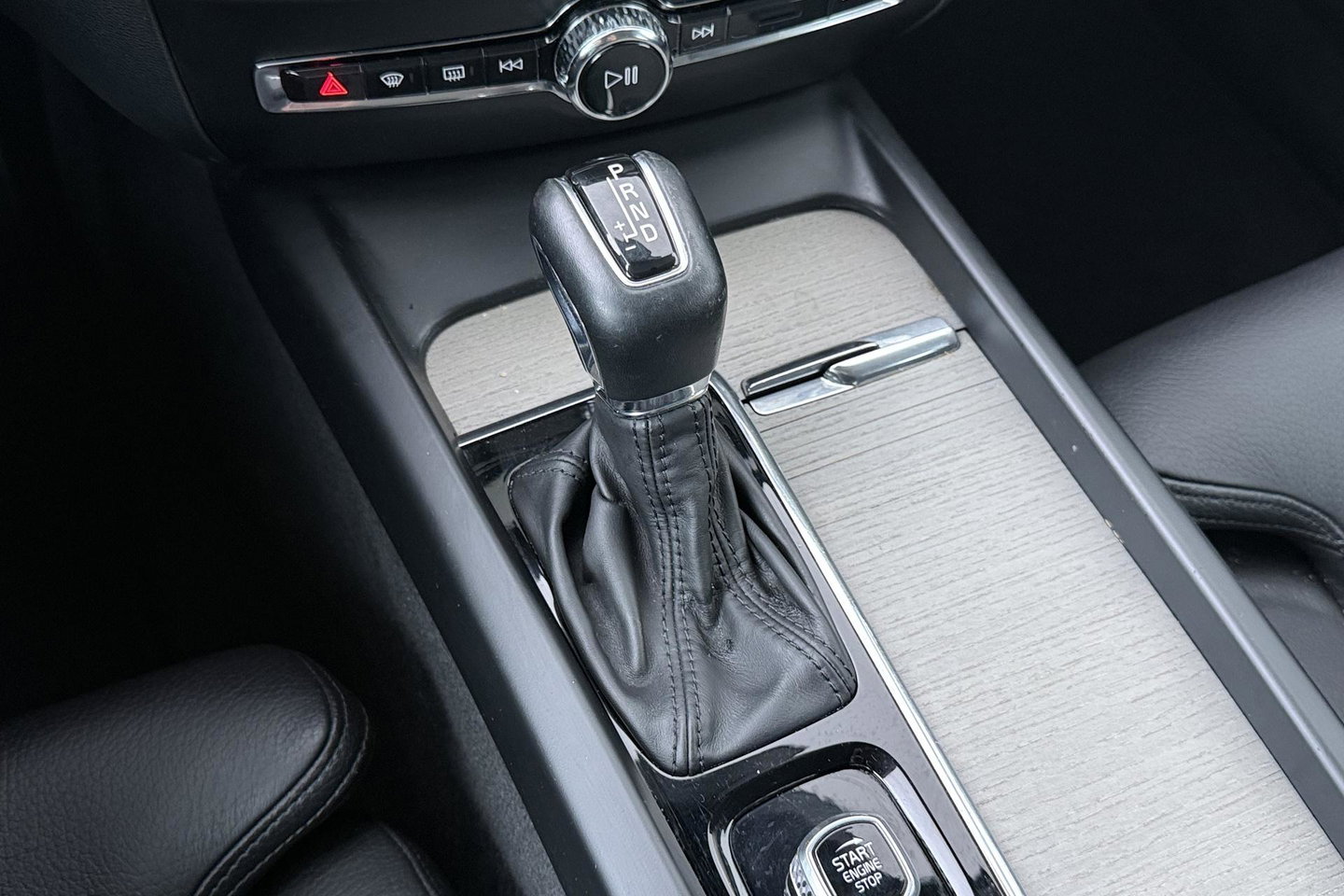 Volvo V60 2.0 T4 Inscription | ACC | Harman/Kardon | Camera | Stoelverwarming | Memory | Leder | BLIS