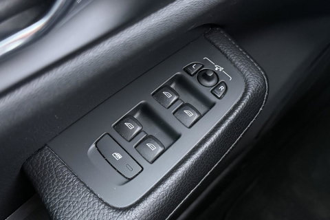 Volvo V60 2.0 T4 Inscription | ACC | Harman/Kardon | Camera | Stoelverwarming | Memory | Leder | BLIS