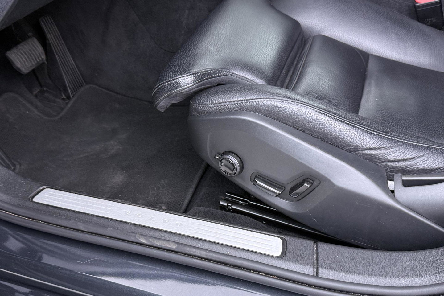 Volvo V60 2.0 T4 Inscription | ACC | Harman/Kardon | Camera | Stoelverwarming | Memory | Leder | BLIS