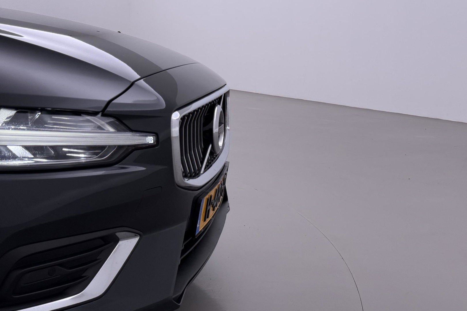Volvo V60 2.0 T4 Inscription | ACC | Harman/Kardon | Camera | Stoelverwarming | Memory | Leder | BLIS