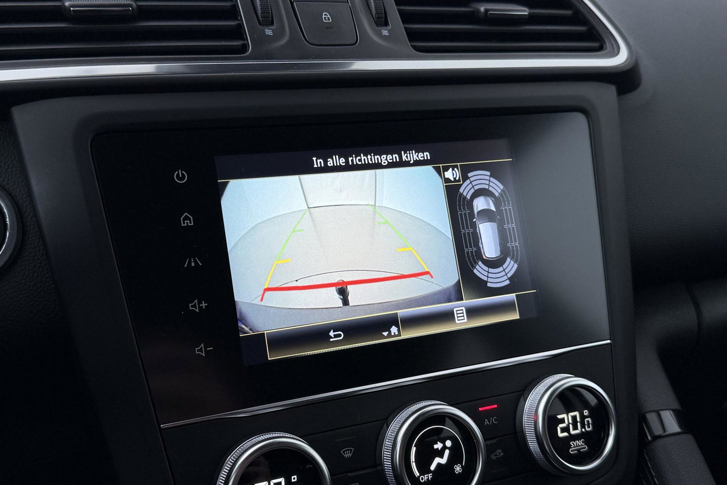 Renault Kadjar 1.3 TCe Limited | Trekhaak | Automaat | Camera | Stoelverwarming | Dodehoekdetectie | Keyless