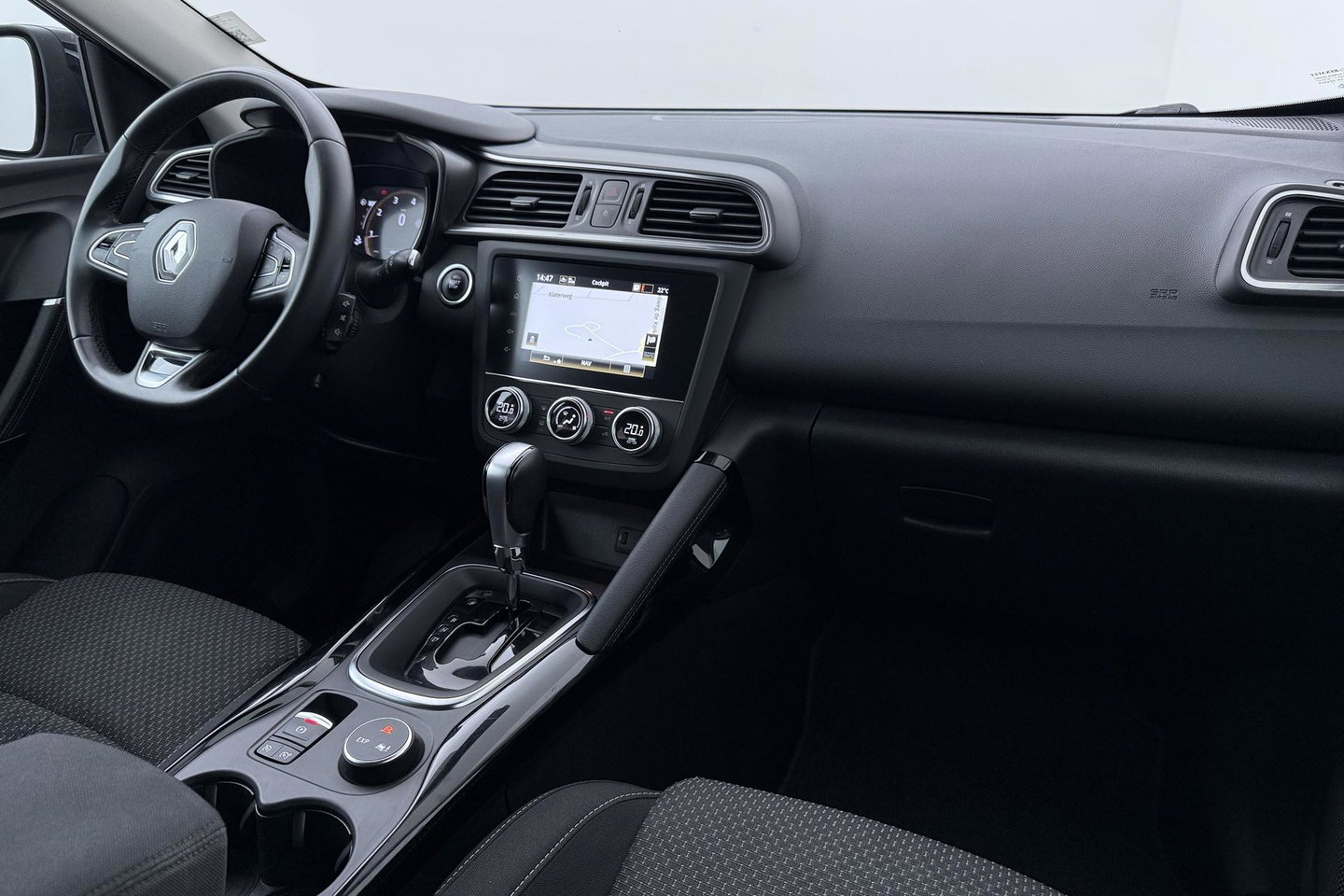 Renault Kadjar 1.3 TCe Limited | Trekhaak | Automaat | Camera | Stoelverwarming | Dodehoekdetectie | Keyless