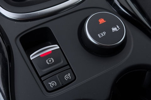 Renault Kadjar 1.3 TCe Limited | Trekhaak | Automaat | Camera | Stoelverwarming | Dodehoekdetectie | Keyless