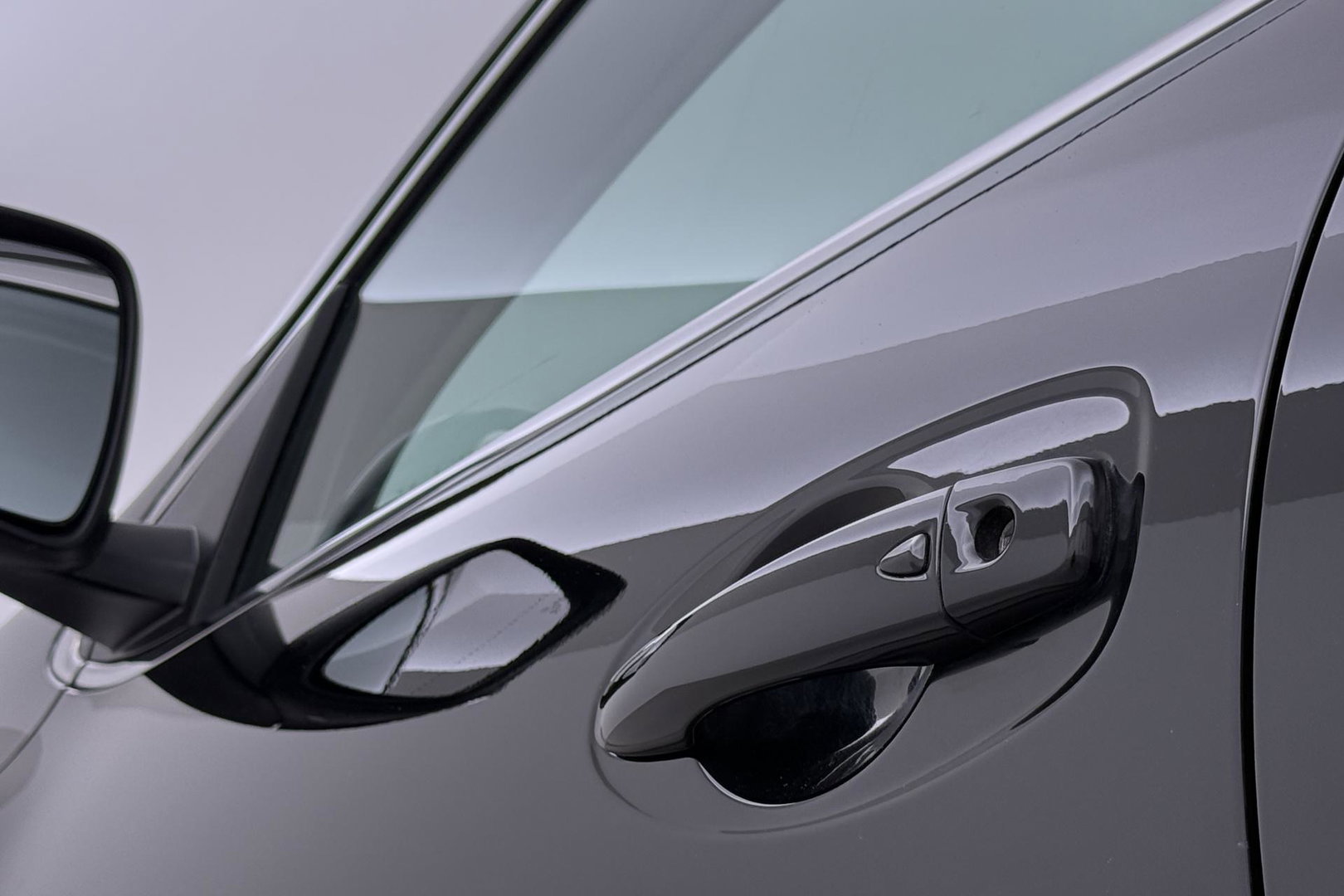 Renault Kadjar 1.3 TCe Limited | Trekhaak | Automaat | Camera | Stoelverwarming | Dodehoekdetectie | Keyless