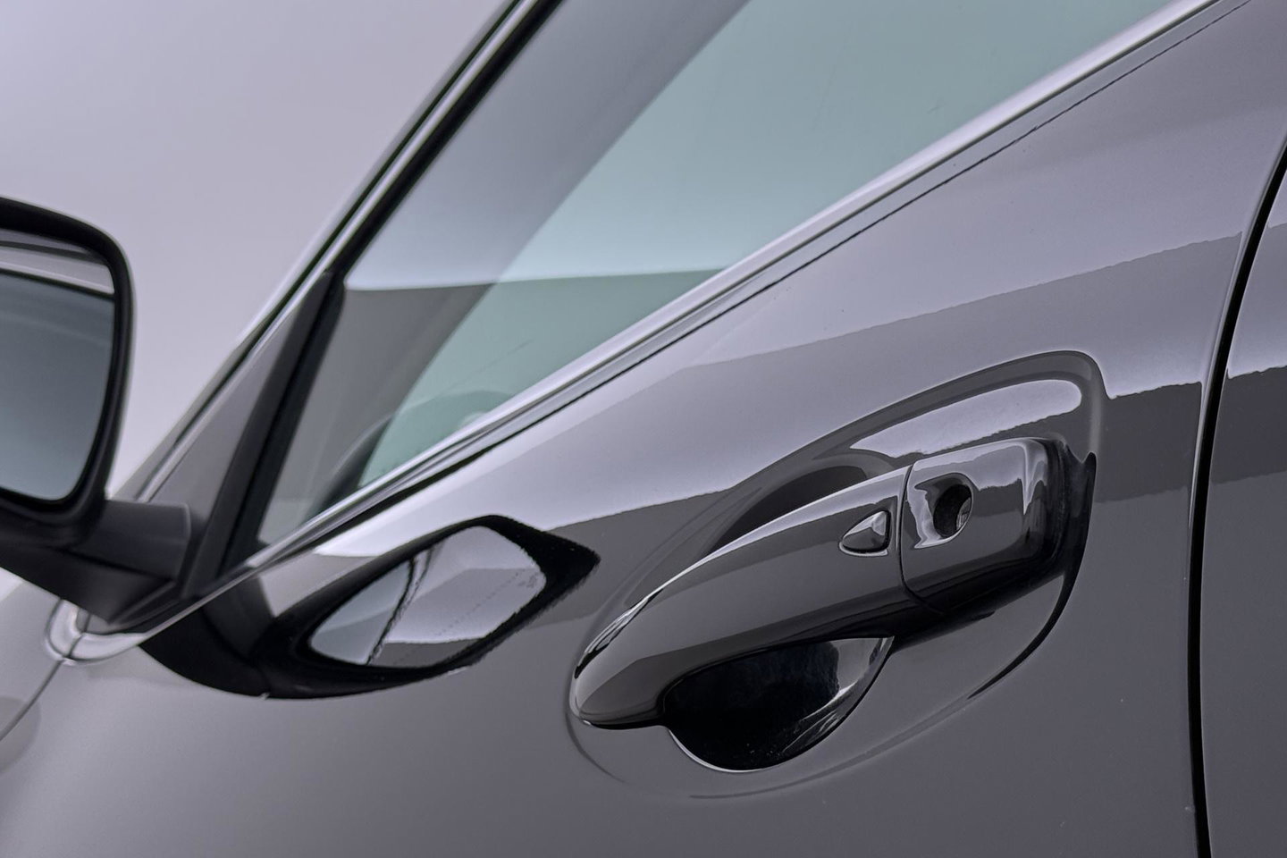 Renault Kadjar 1.3 TCe Limited | Trekhaak | Automaat | Camera | Stoelverwarming | Dodehoekdetectie | Keyless