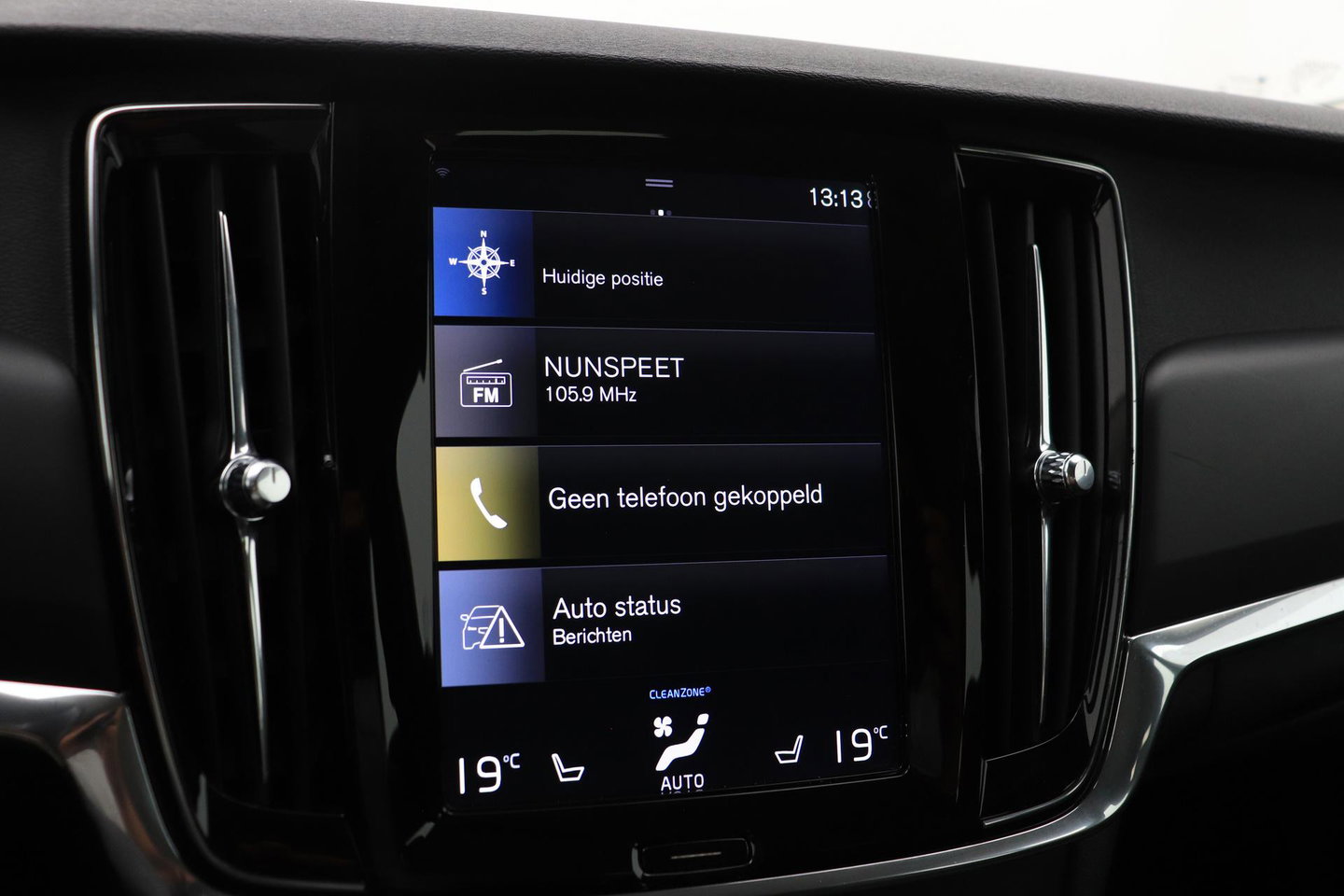 Volvo V90 2.0 T4 Momentum | ACC | Trekhaak | Camera | BLIS | Kinderzitjes | Stoelverwarming | 18 Inch