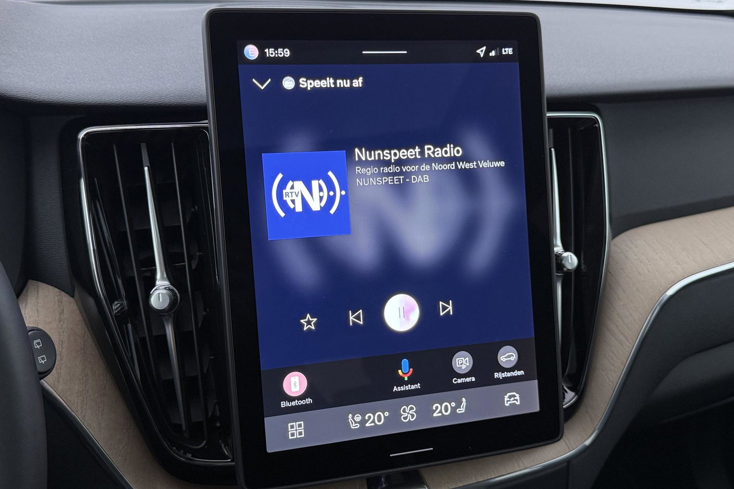 Volvo XC60 2.0 T8 Plug-in hybrid AWD Plus Dark | ACC | Panoramadak | Head-Up | Harman/Kardon | 360° Camera | BLIS