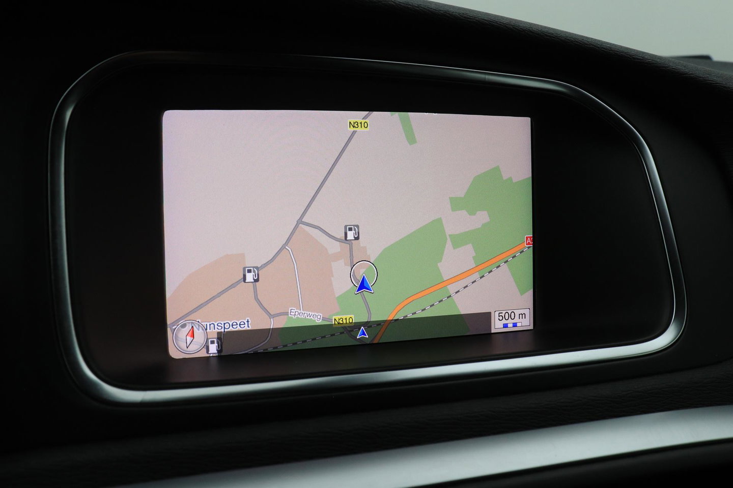Volvo V40 2.0 T4 R-Design | Trekhaak | Stoelverwarming | Getint Glas | 17 Inch