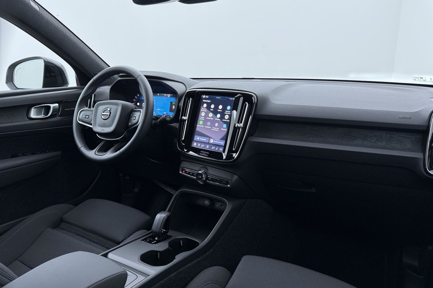 Volvo EX40 Single Motor Extended Range Plus 82 kWh | ACC | 360° Camera | Stoel+Stuurverwarming | Harman/Kardon | BLIS | Keyless