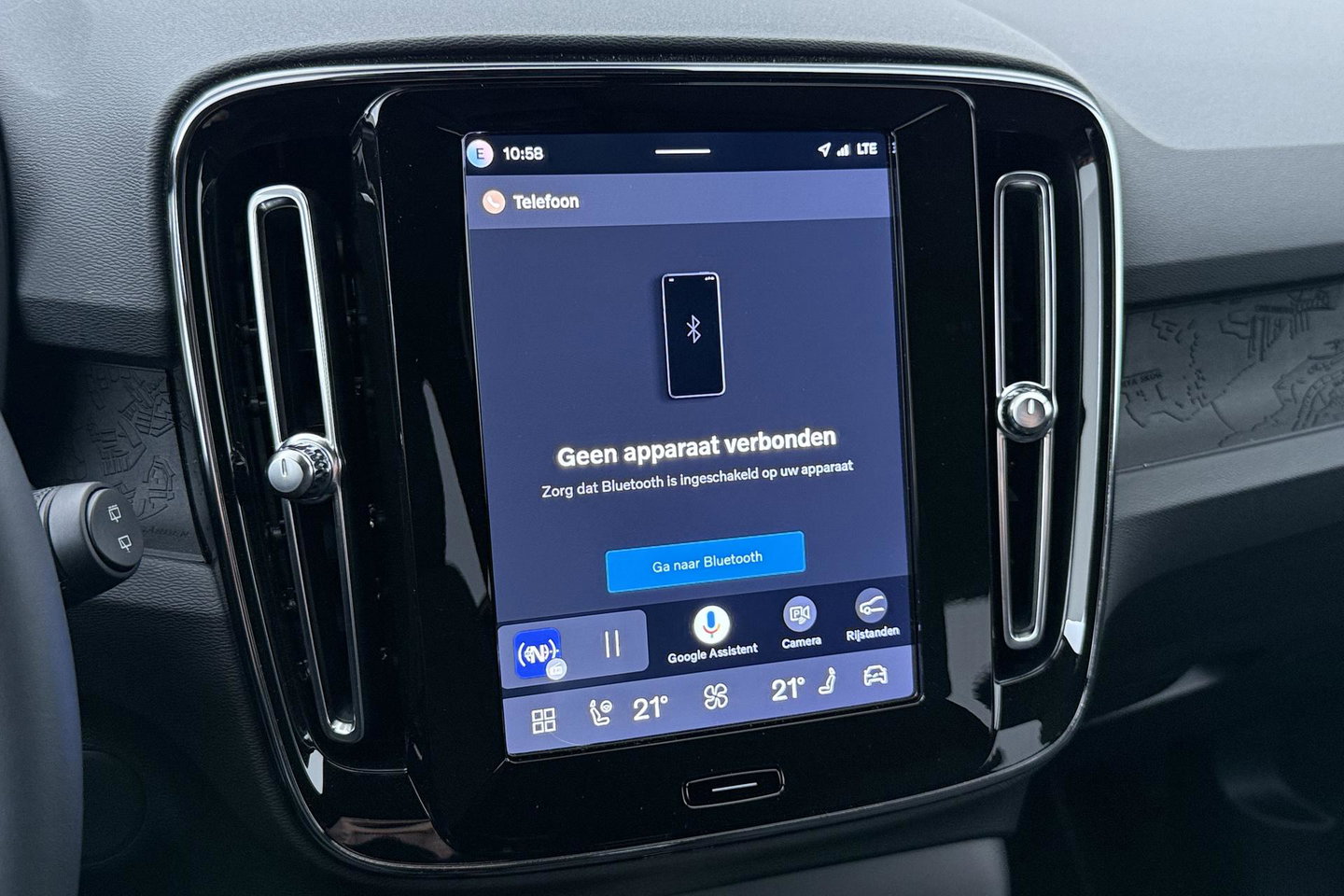 Volvo EX40 Single Motor Extended Range Plus 82 kWh | ACC | 360° Camera | Stoel+Stuurverwarming | Harman/Kardon | BLIS | Keyless