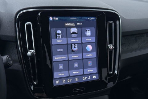 Volvo EX40 Single Motor Extended Range Plus 82 kWh | ACC | 360° Camera | Stoel+Stuurverwarming | Harman/Kardon | BLIS | Keyless