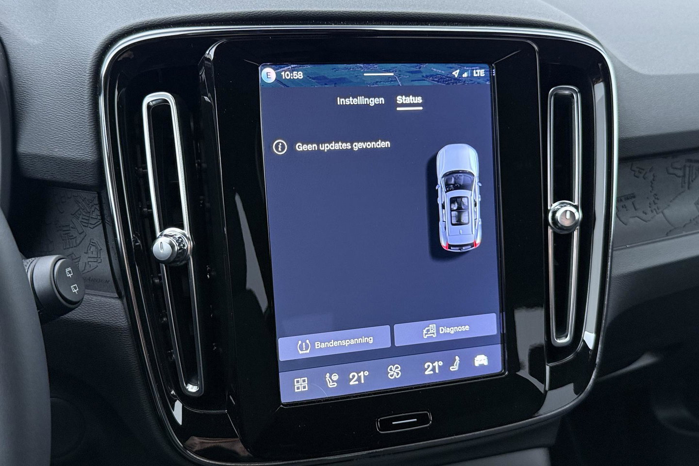 Volvo EX40 Single Motor Extended Range Plus 82 kWh | ACC | 360° Camera | Stoel+Stuurverwarming | Harman/Kardon | BLIS | Keyless