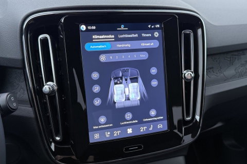 Volvo EX40 Single Motor Extended Range Plus 82 kWh | ACC | 360° Camera | Stoel+Stuurverwarming | Harman/Kardon | BLIS | Keyless