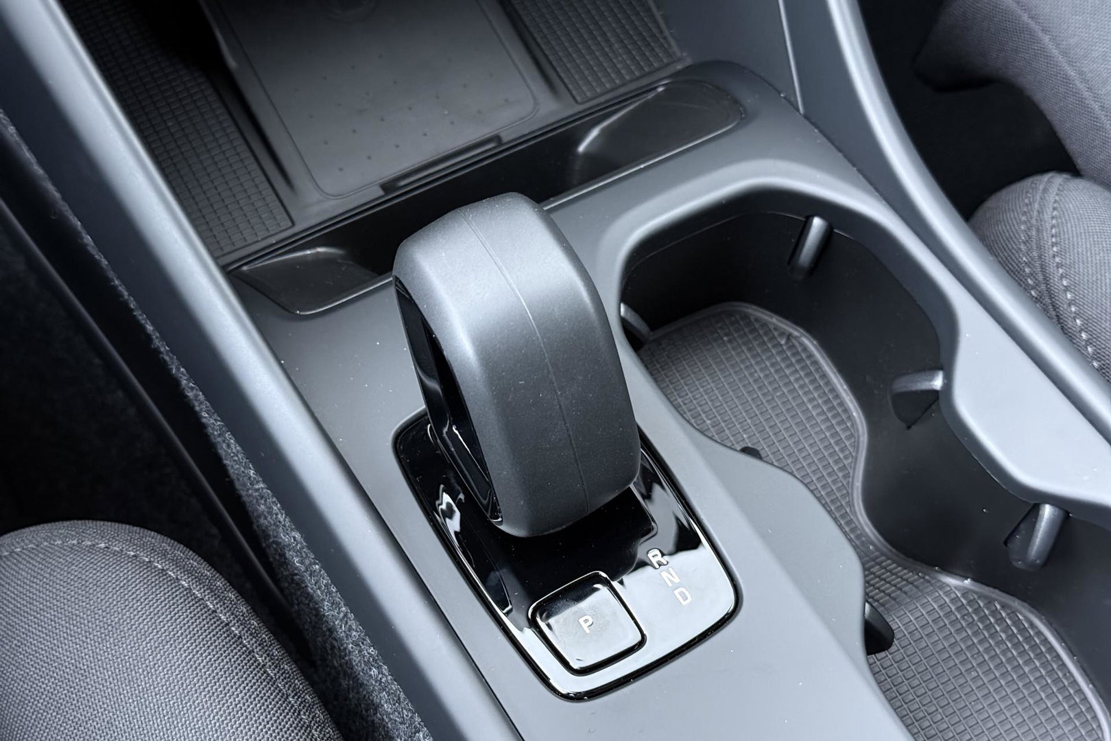 Volvo EX40 Single Motor Extended Range Plus 82 kWh | ACC | 360° Camera | Stoel+Stuurverwarming | Harman/Kardon | BLIS | Keyless