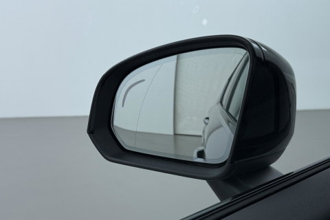 Volvo EX40 Single Motor Extended Range Plus 82 kWh | ACC | 360° Camera | Stoel+Stuurverwarming | Harman/Kardon | BLIS | Keyless