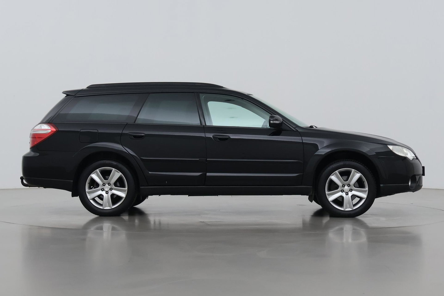 Subaru Outback 2.5i Comfort | Trekhaak | Cruise Control | Stoelverwarming | Airconditioning | 17 Inch
