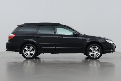 Subaru Outback 2.5i Comfort | Trekhaak | Cruise Control | Stoelverwarming | Airconditioning | 17 Inch