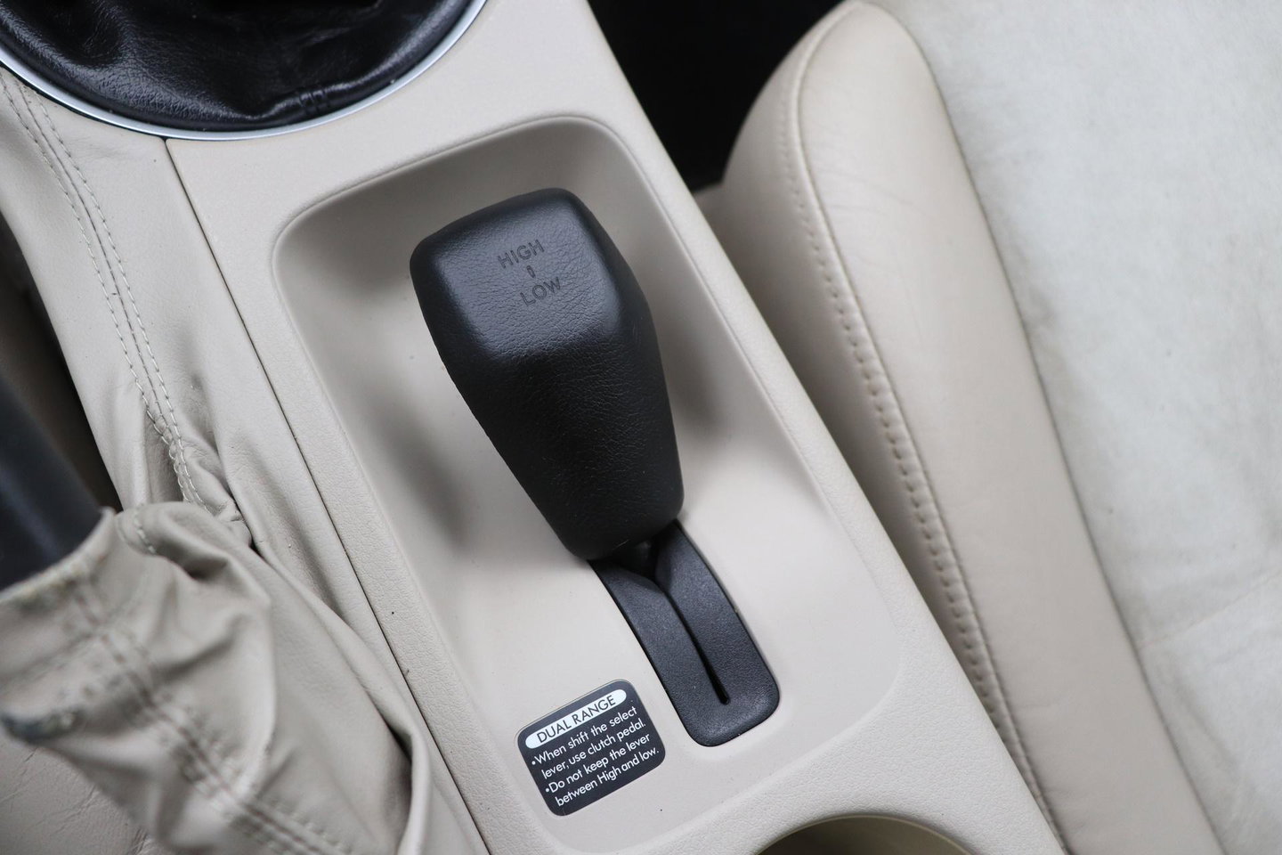 Subaru Outback 2.5i Comfort | Trekhaak | Cruise Control | Stoelverwarming | Airconditioning | 17 Inch