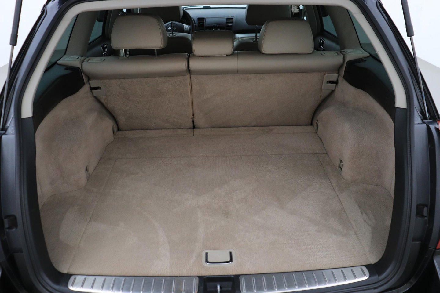 Subaru Outback 2.5i Comfort | Trekhaak | Cruise Control | Stoelverwarming | Airconditioning | 17 Inch