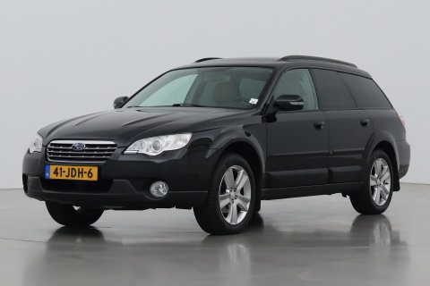 Subaru Outback 2.5i Comfort | Trekhaak | Cruise Control | Stoelverwarming | Airconditioning | 17 Inch