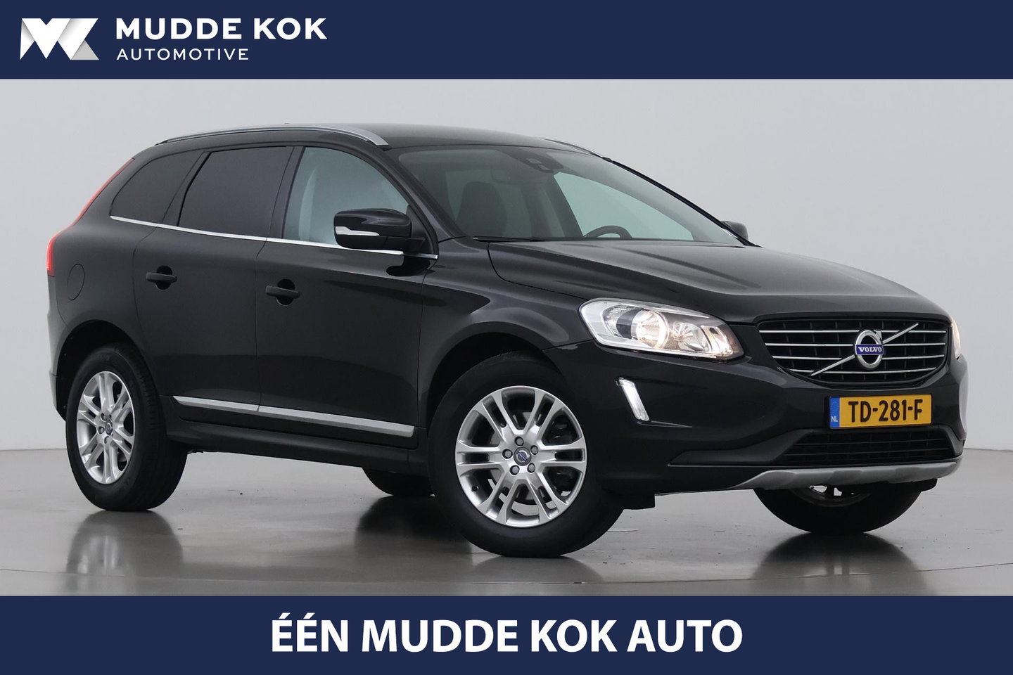 Volvo XC60 2.0 D4 FWD Summum | Trekhaak | Automaat | Leder | Memory | Stoelverwarming | Getint Glas