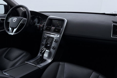 Volvo XC60 2.0 D4 FWD Summum | Trekhaak | Automaat | Leder | Memory | Stoelverwarming | Getint Glas