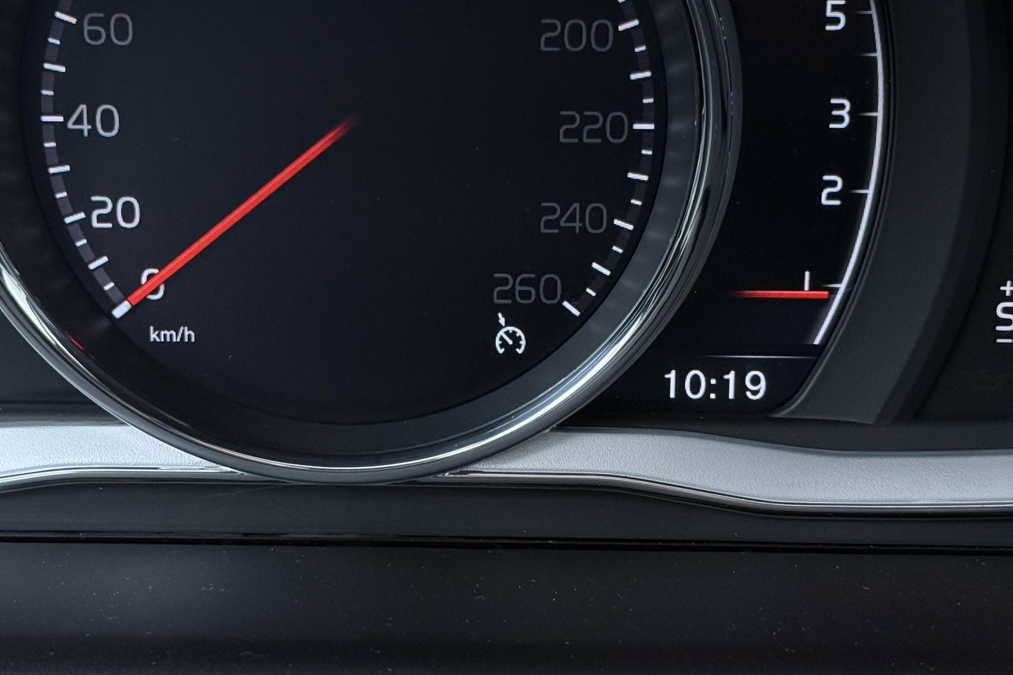 Volvo XC60 2.0 D4 FWD Summum | Trekhaak | Automaat | Leder | Memory | Stoelverwarming | Getint Glas