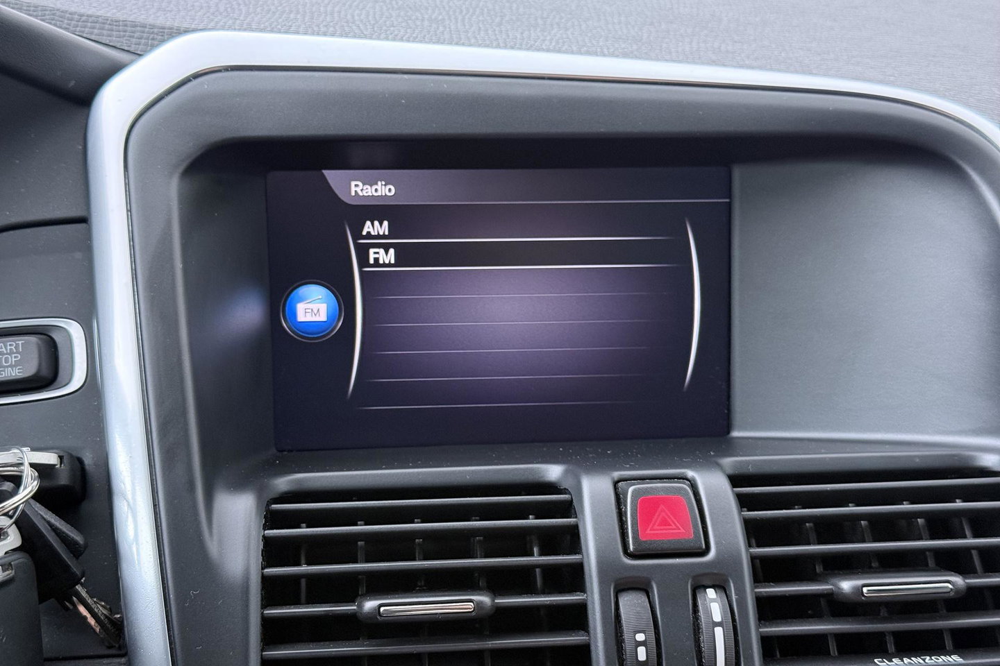 Volvo XC60 2.0 D4 FWD Summum | Trekhaak | Automaat | Leder | Memory | Stoelverwarming | Getint Glas