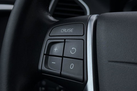Volvo XC60 2.0 D4 FWD Summum | Trekhaak | Automaat | Leder | Memory | Stoelverwarming | Getint Glas