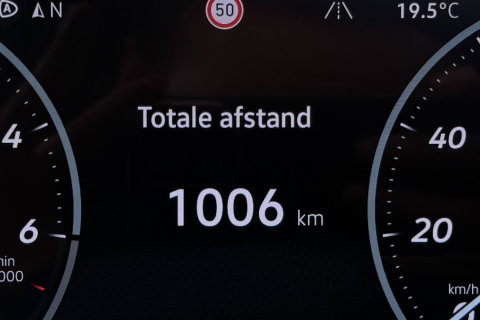 Volkswagen Touareg 3.0 TSi eHybrid 4MOTION R | FINAL EDITION | Luchtvering | Trekhaak | Panoramdak | Dynaudio | 360° Camera