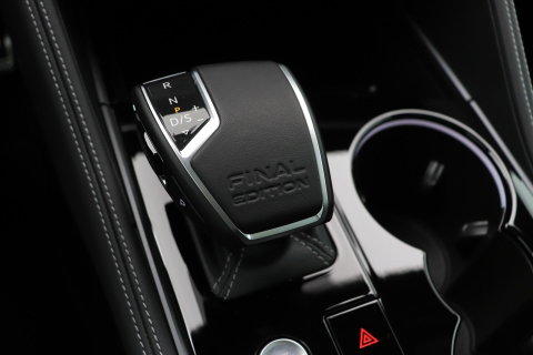 Volkswagen Touareg 3.0 TSi eHybrid 4MOTION R | FINAL EDITION | Luchtvering | Trekhaak | Panoramdak | Dynaudio | 360° Camera