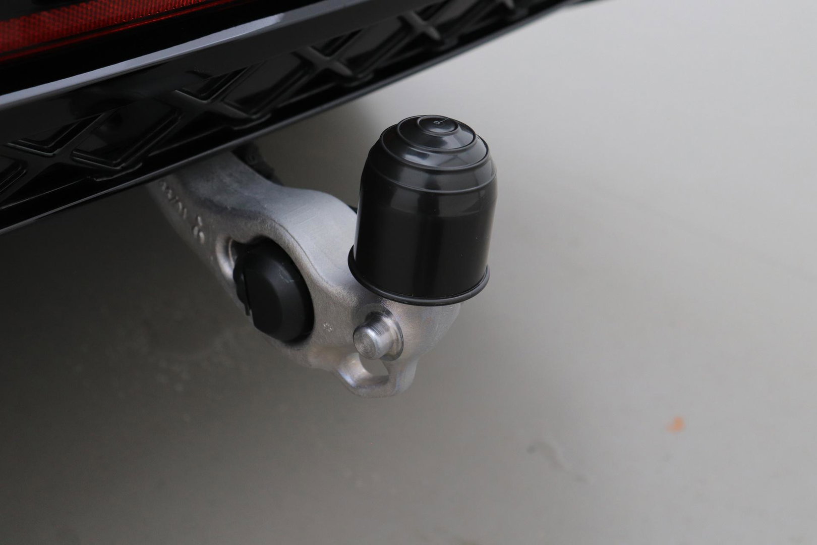 Volkswagen Touareg 3.0 TSi eHybrid 4MOTION R | FINAL EDITION | Luchtvering | Trekhaak | Panoramdak | Dynaudio | 360° Camera