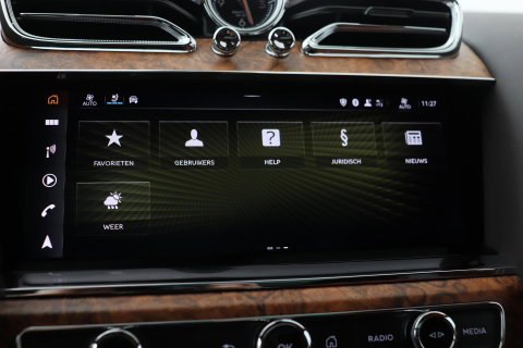 Bentley Bentayga 4.0 V8 | NL-Auto | 22 Inch | Luchtvering | Head-Up | Panoramadak | 360° Camera