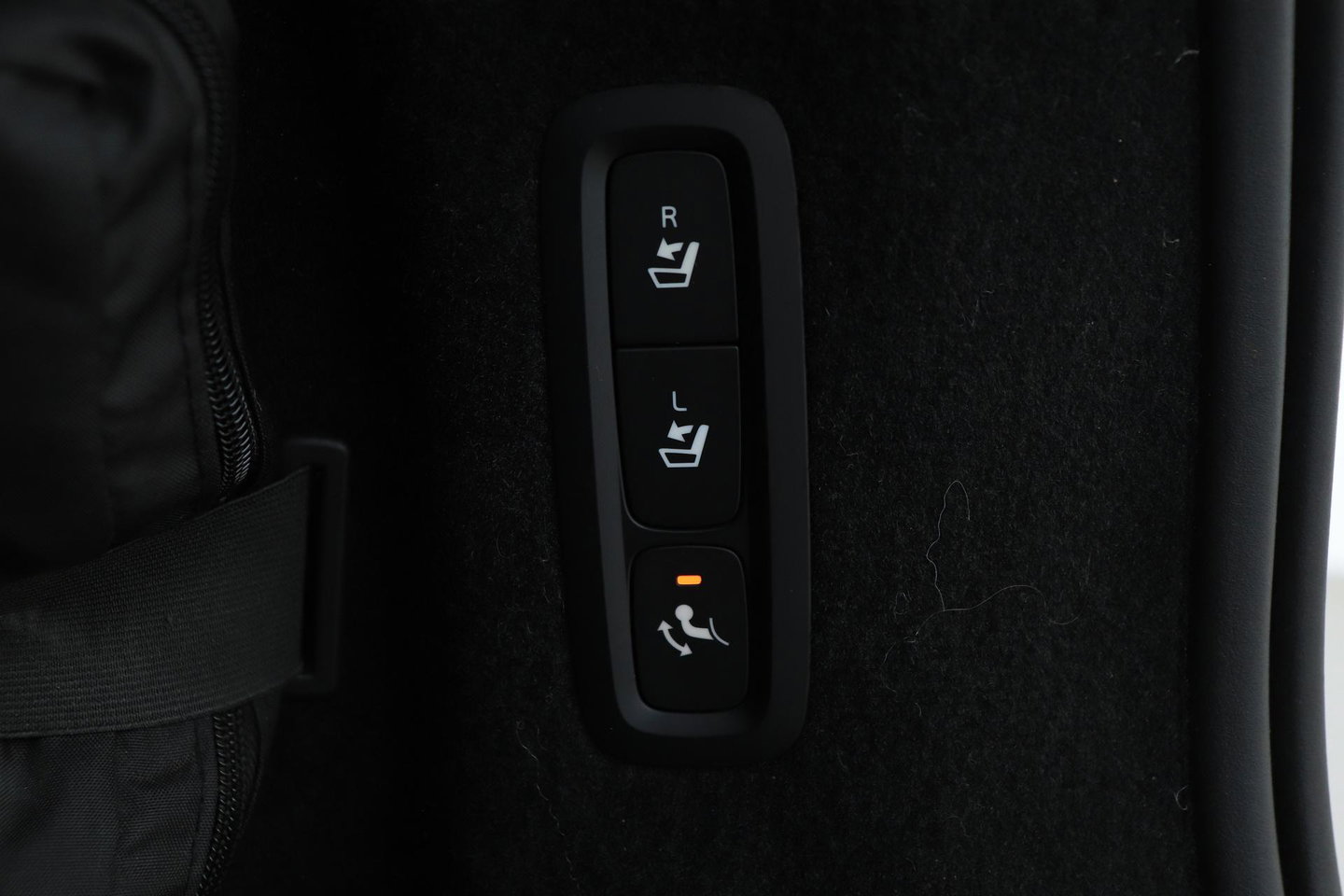 Volvo V90 Cross Country 2.0 T5 Pro | ACC | 360° Camera | Trekhaak | Stoelverwarming | Keyless | BLIS
