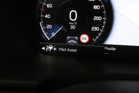 Volvo V90 Cross Country 2.0 T5 Pro | ACC | 360° Camera | Trekhaak | Stoelverwarming | Keyless | BLIS