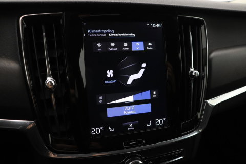 Volvo V90 Cross Country 2.0 T5 Pro | ACC | 360° Camera | Trekhaak | Stoelverwarming | Keyless | BLIS
