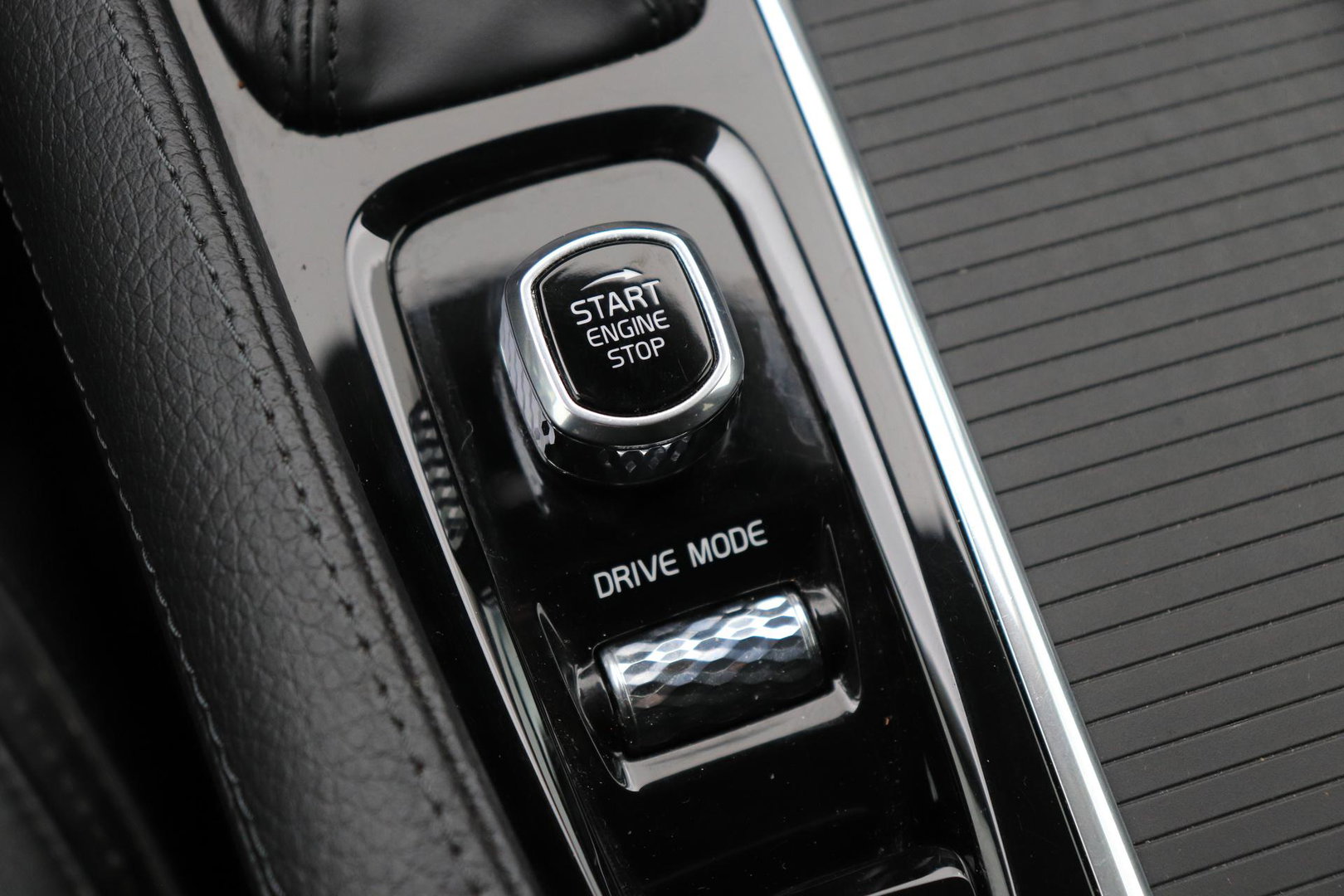 Volvo V90 Cross Country 2.0 T5 Pro | ACC | 360° Camera | Trekhaak | Stoelverwarming | Keyless | BLIS